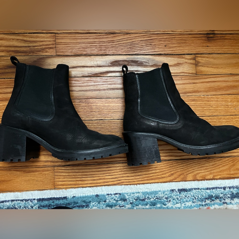 Thursday Knockout Chelsea Boots